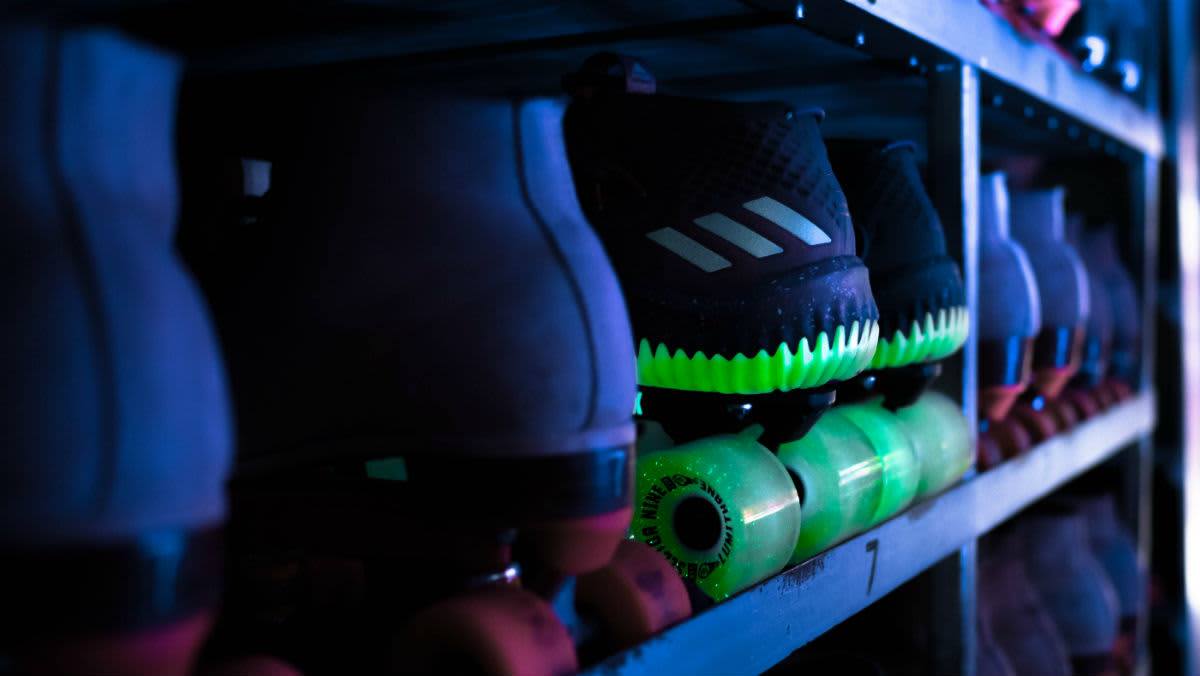 Dame4 Glow in the Park